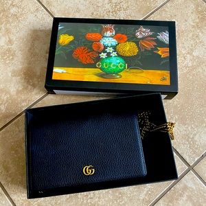 GG Marmont leather mini chain bag